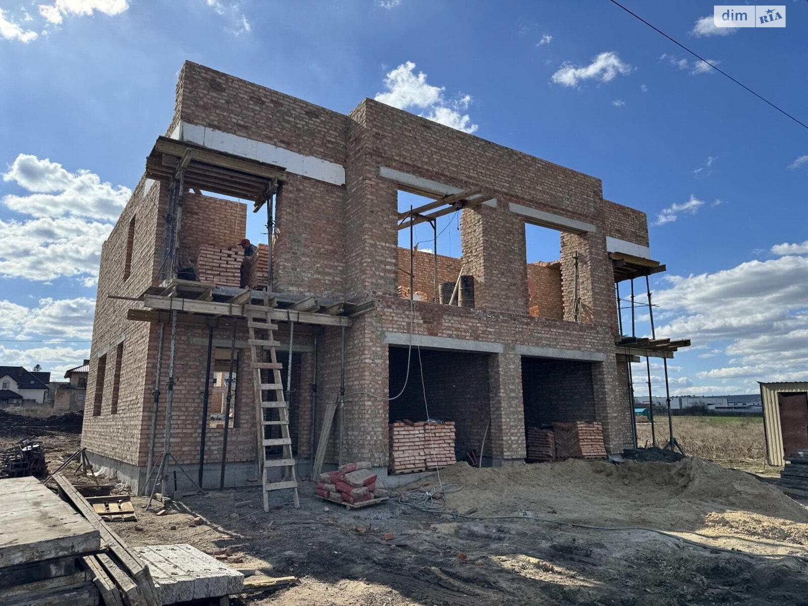двоповерховий дуплекс, 134 кв. м, цегла. Продаж в Рівному, район Льонокомбінат фото 1 двоповерховий дуплекс, 134 кв. м, цегла. Продаж в Рівному, район Льонокомбінат фото 1