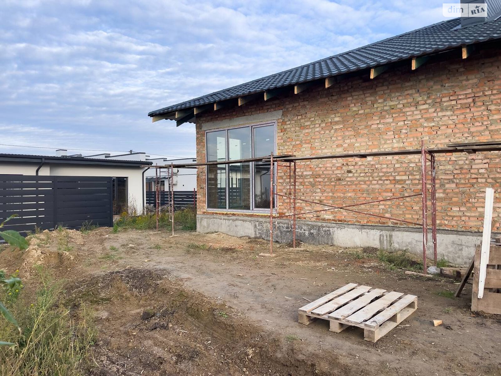 одноэтажный дуплекс, 69 кв. м, кирпич. Продажа в Ровно район Ленокомбинат фото 1 одноэтажный дуплекс, 69 кв. м, кирпич. Продажа в Ровно район Ленокомбинат фото 1