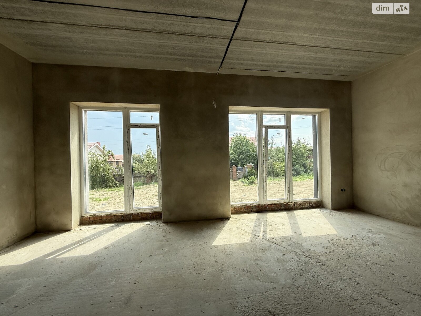 двухэтажный дуплекс, 130 кв. м, кирпич. Продажа в Ровно район Новый Двор фото 1