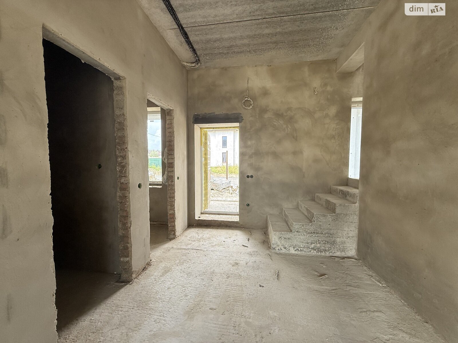 двухэтажный дуплекс, 130 кв. м, кирпич. Продажа в Ровно район Новый Двор фото 1