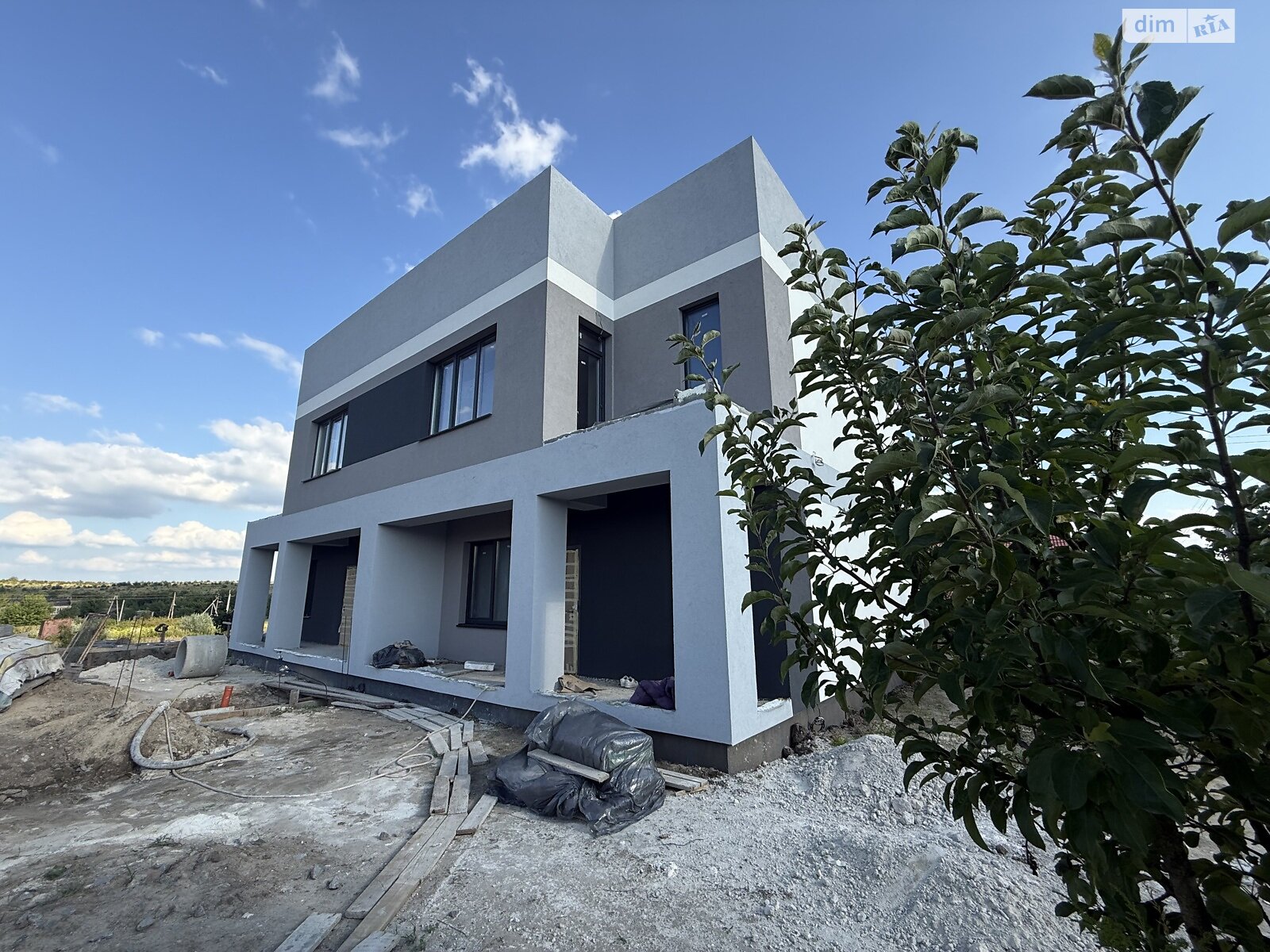 двухэтажный дуплекс, 130 кв. м, кирпич. Продажа в Ровно район Новый Двор фото 1