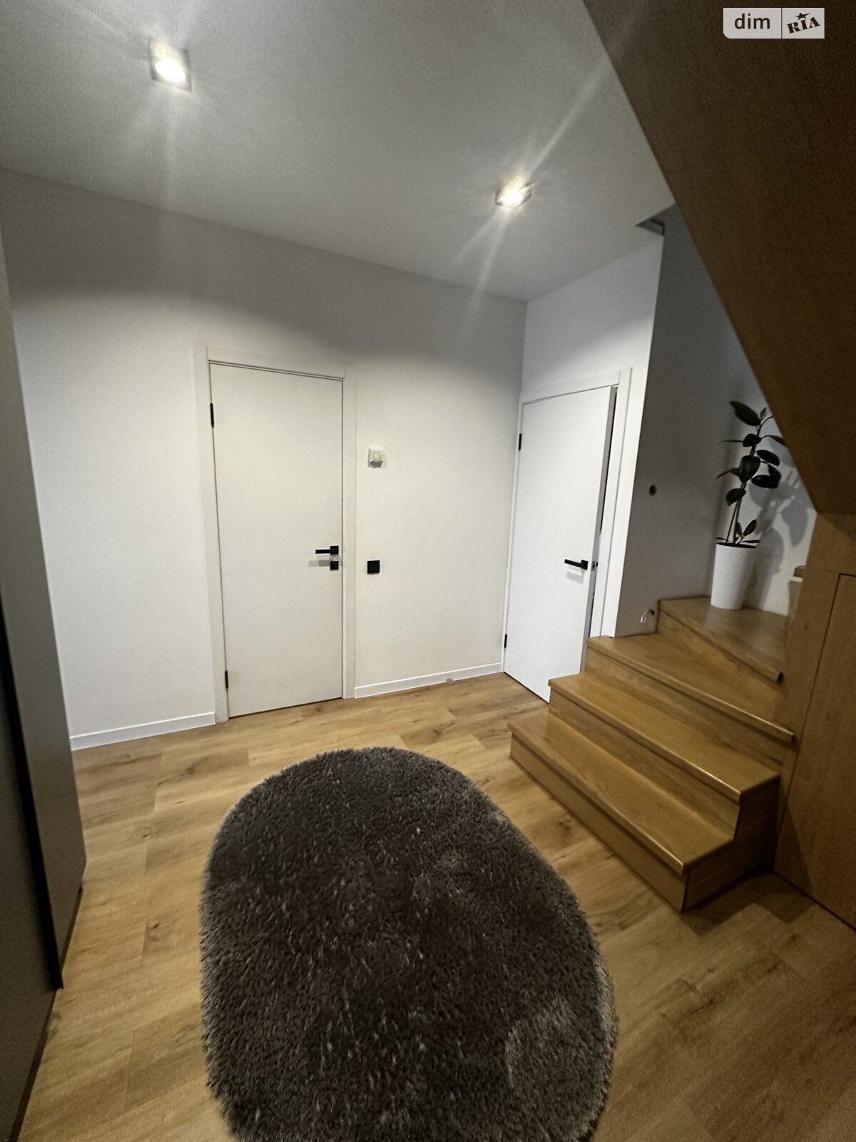 триповерховий дуплекс, 125 кв. м, цегла. Продаж в Рівному, район Новий Двір фото 1 триповерховий дуплекс, 125 кв. м, цегла. Продаж в Рівному, район Новий Двір фото 1
