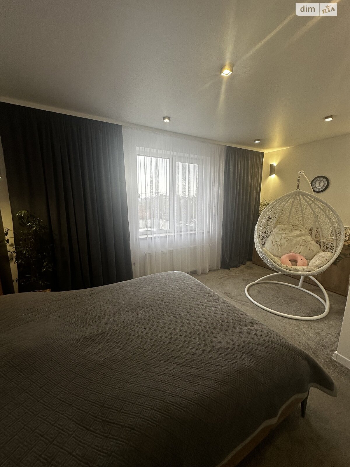 триповерховий дуплекс, 125 кв. м, цегла. Продаж в Рівному, район Новий Двір фото 1 триповерховий дуплекс, 125 кв. м, цегла. Продаж в Рівному, район Новий Двір фото 1