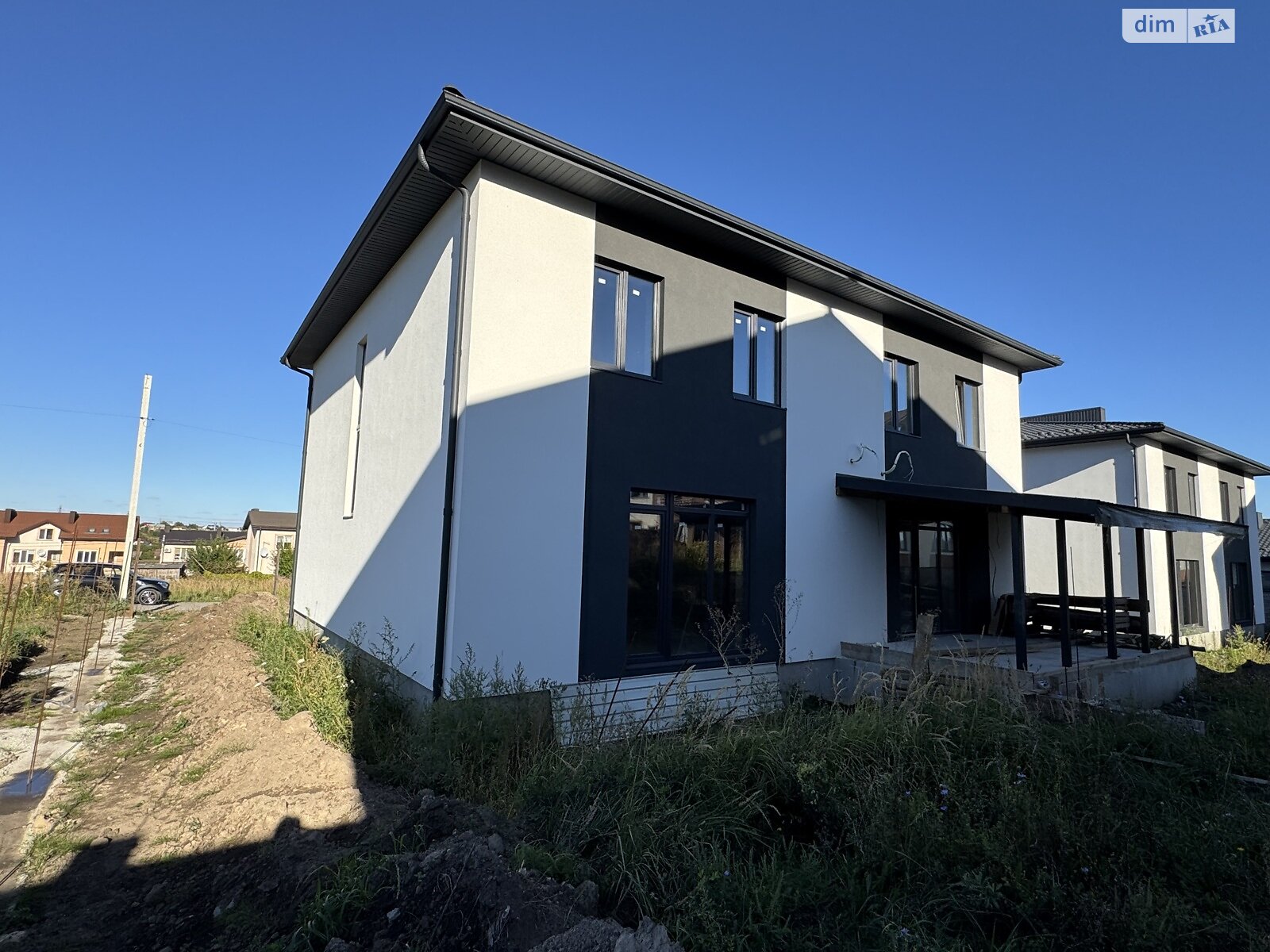 двухэтажный дуплекс, 115 кв. м, кирпич. Продажа в Ровно фото 1 двухэтажный дуплекс, 115 кв. м, кирпич. Продажа в Ровно фото 1