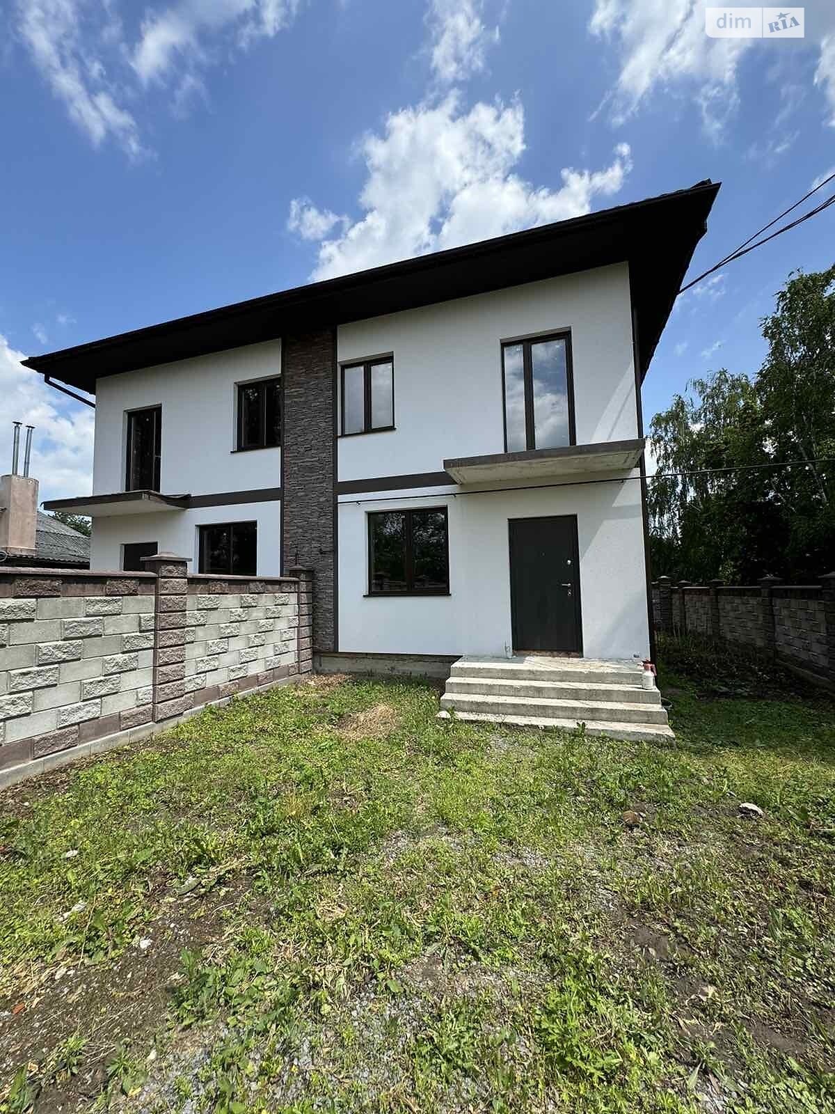 двоповерховий дуплекс, 110 кв. м, кирпич. Продаж в Рівному, район Рум фото 1