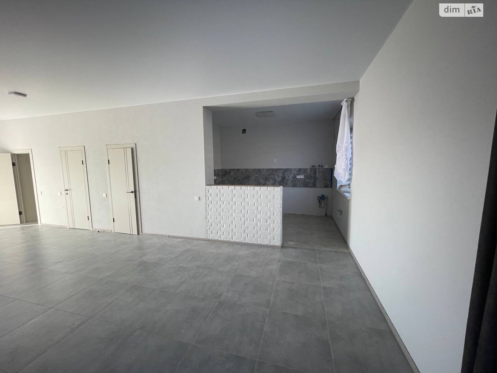 двоповерховий дуплекс, 180 кв. м, цегла. Продаж в Рівному, район Щасливе фото 1