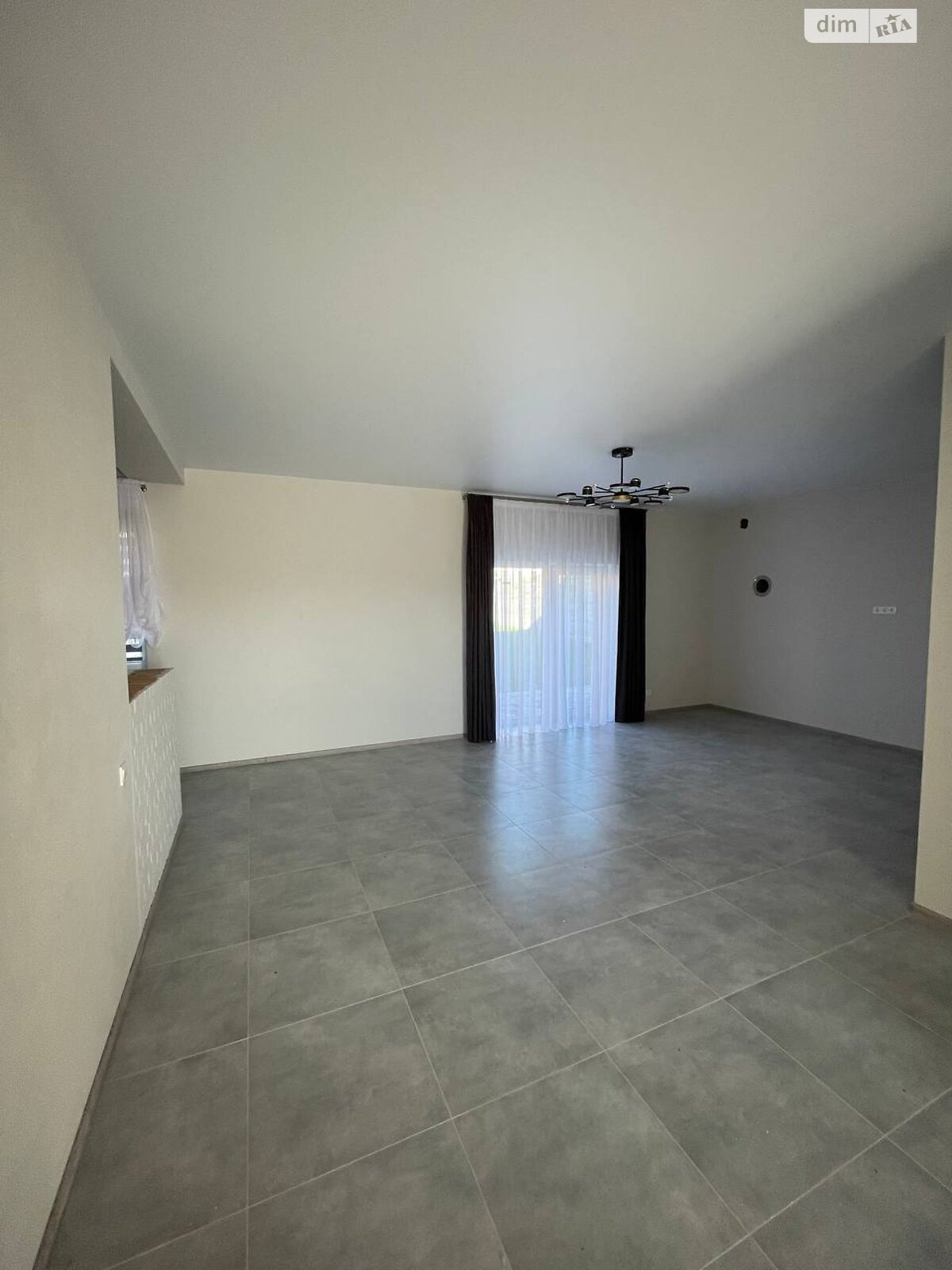 двоповерховий дуплекс, 180 кв. м, цегла. Продаж в Рівному, район Щасливе фото 1