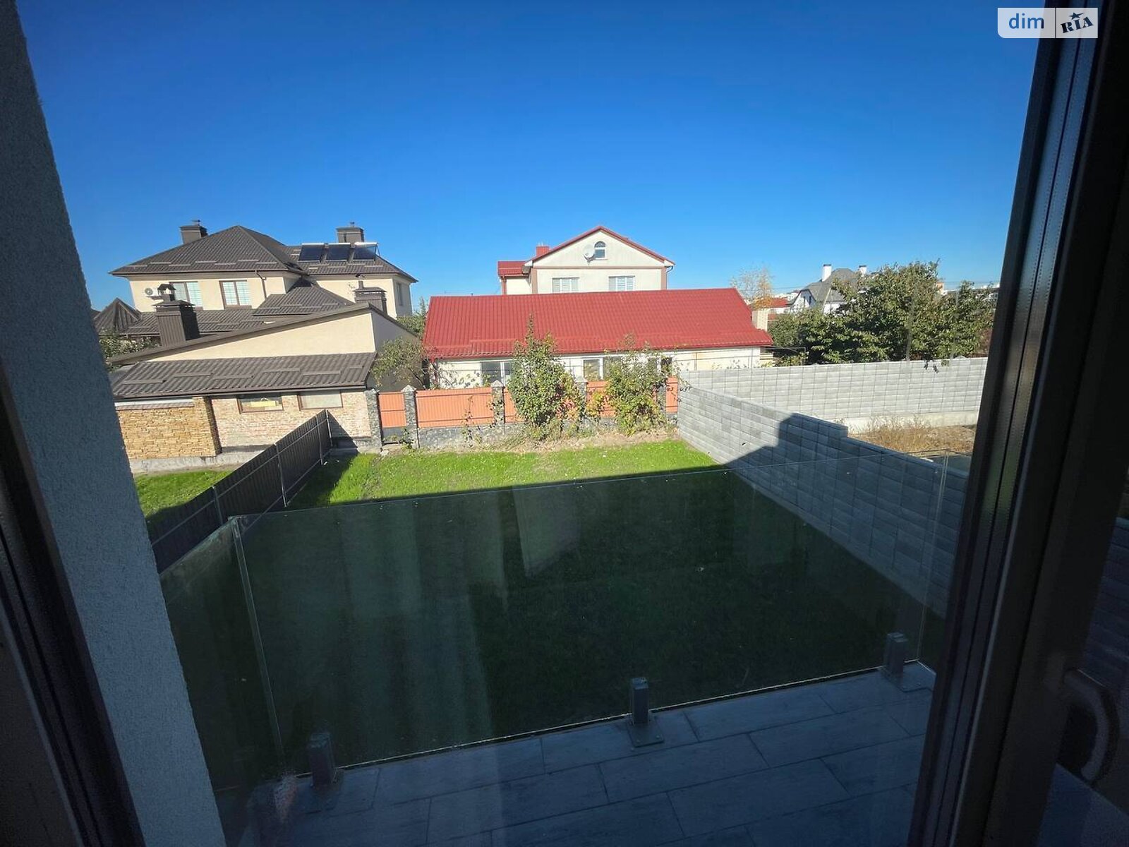 двоповерховий дуплекс, 180 кв. м, цегла. Продаж в Рівному, район Щасливе фото 1