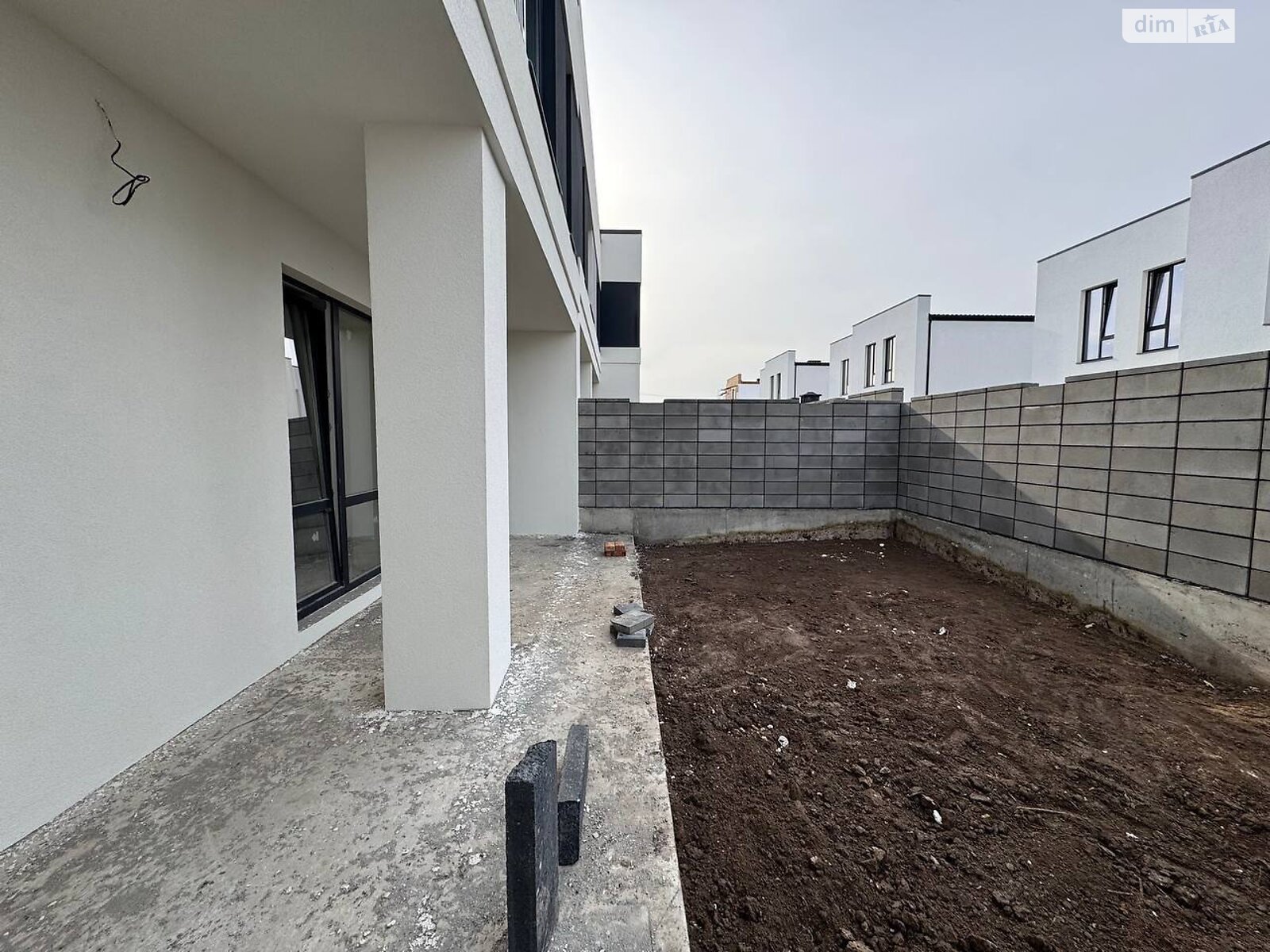 двоповерховий дуплекс, 103 кв. м, кирпич. Продаж в Рівному, район Щасливе фото 1 двоповерховий дуплекс, 103 кв. м, кирпич. Продаж в Рівному, район Щасливе фото 1
