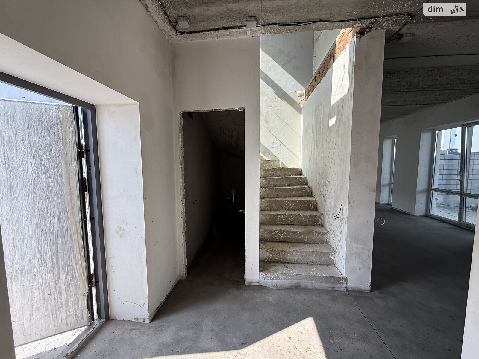 двоповерховий дуплекс, 103 кв. м, кирпич. Продаж в Рівному, район Щасливе фото 1 двоповерховий дуплекс, 103 кв. м, кирпич. Продаж в Рівному, район Щасливе фото 1