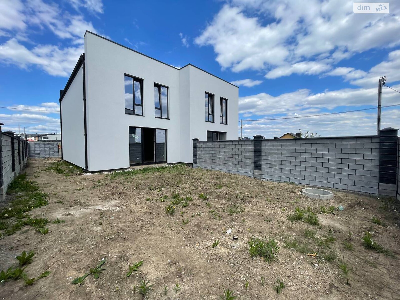 двухэтажный дуплекс, 115 кв. м, кирпич. Продажа в Ровно район Счастливое фото 1 двухэтажный дуплекс, 115 кв. м, кирпич. Продажа в Ровно район Счастливое фото 1