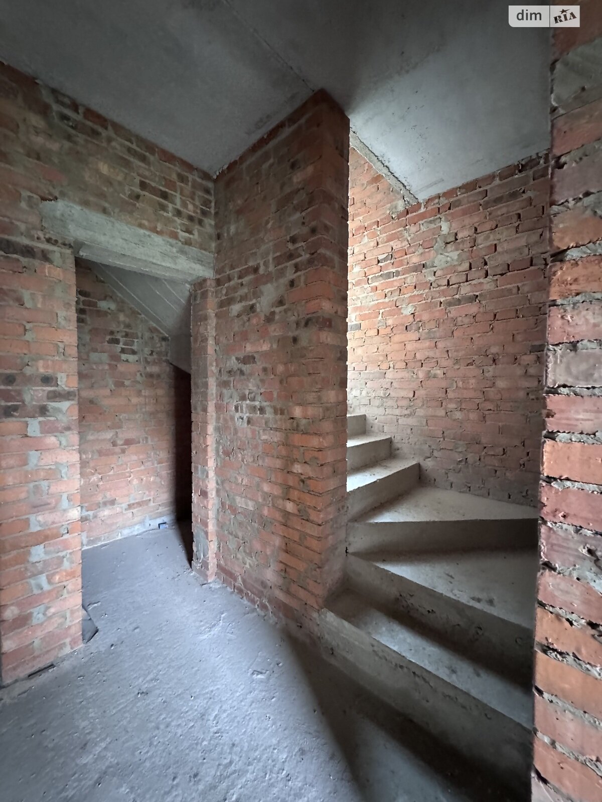 двоповерховий дуплекс, 107 кв. м, кирпич. Продаж в Рівному, район Щасливе фото 1 двоповерховий дуплекс, 107 кв. м, кирпич. Продаж в Рівному, район Щасливе фото 1