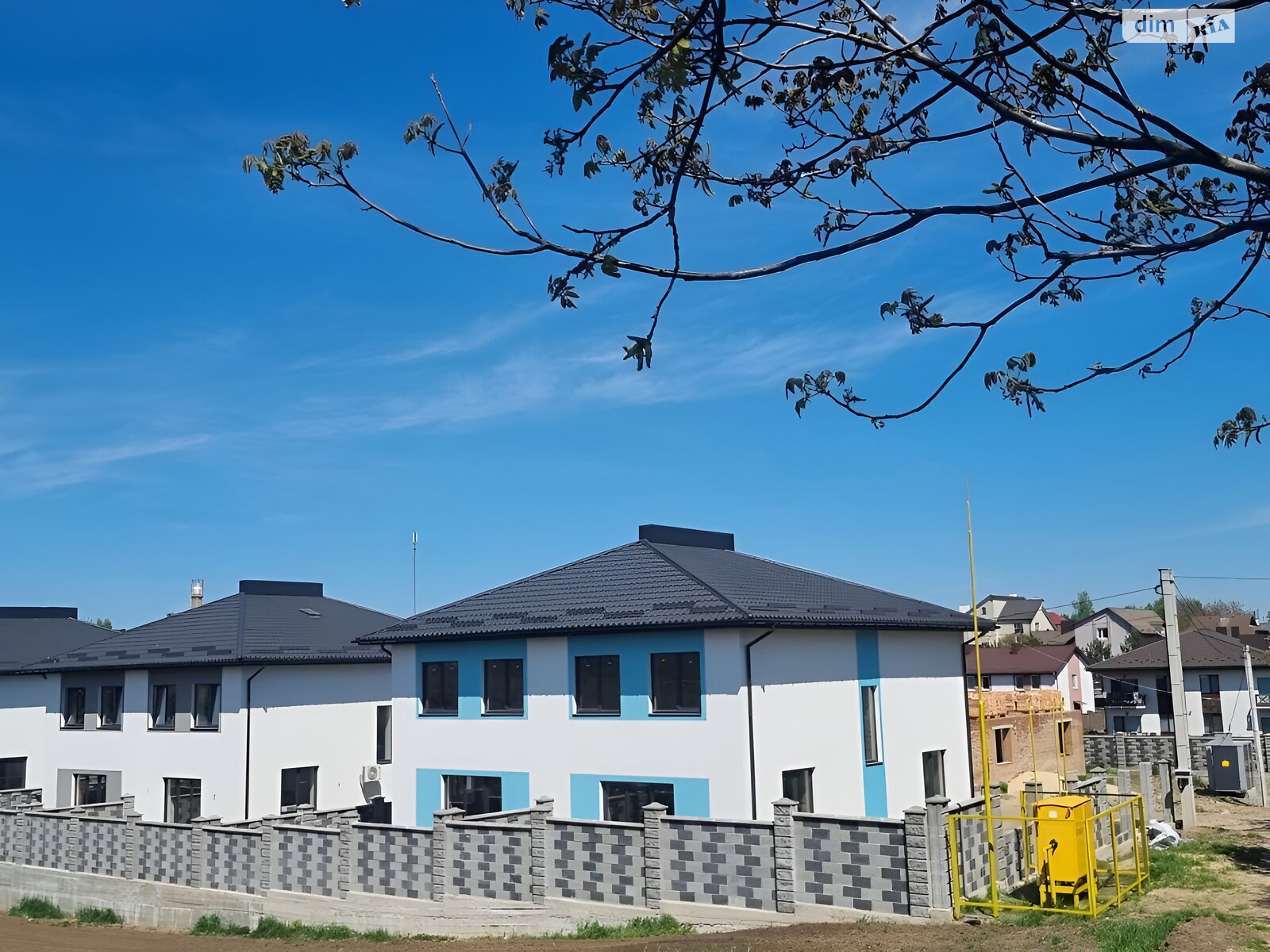 двоповерховий дуплекс, 117 кв. м, цегла. Продаж в Рівному, район Тинне фото 1 двоповерховий дуплекс, 117 кв. м, цегла. Продаж в Рівному, район Тинне фото 1