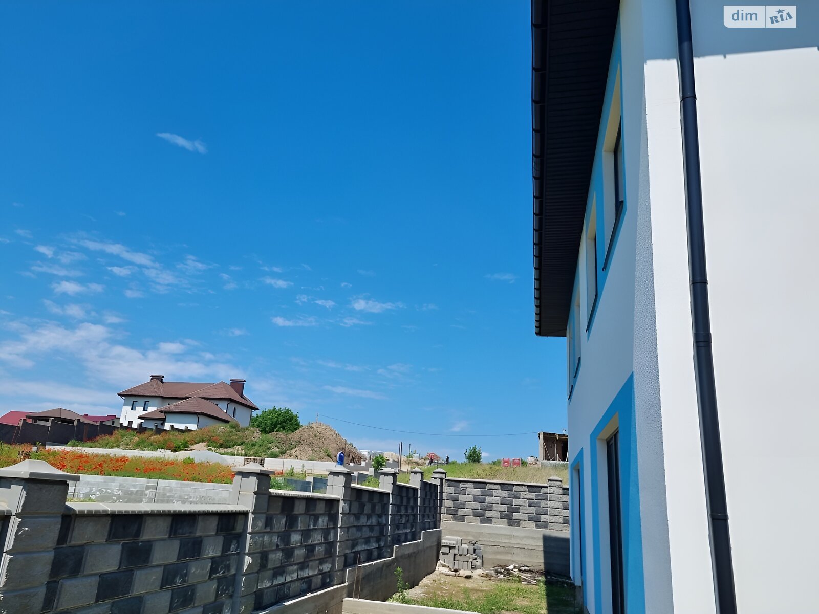 двоповерховий дуплекс, 117 кв. м, цегла. Продаж в Рівному, район Тинне фото 1 двоповерховий дуплекс, 117 кв. м, цегла. Продаж в Рівному, район Тинне фото 1