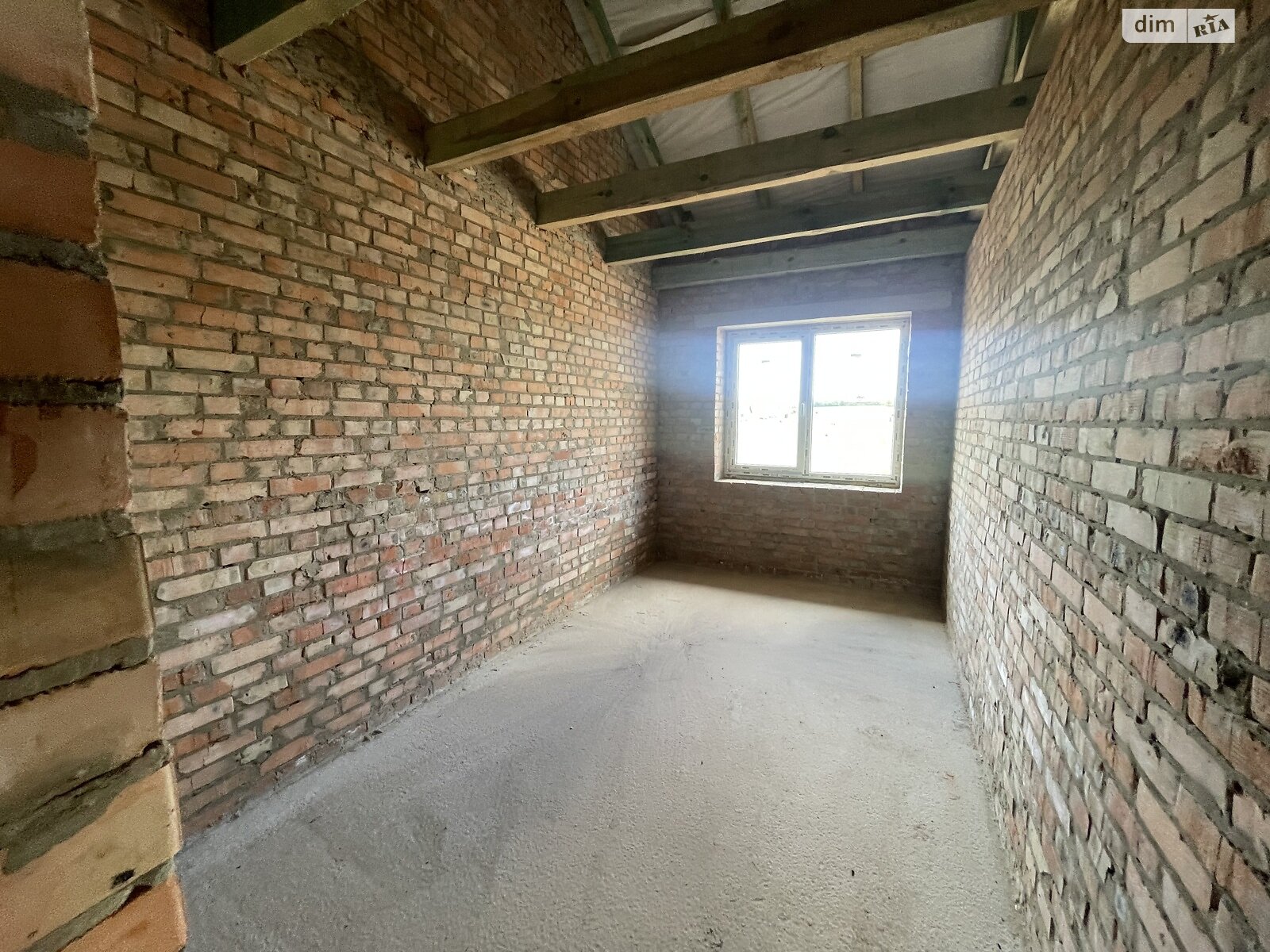 двоповерховий дуплекс, 117 кв. м, цегла. Продаж в Рівному, район Тинне фото 1 двоповерховий дуплекс, 117 кв. м, цегла. Продаж в Рівному, район Тинне фото 1