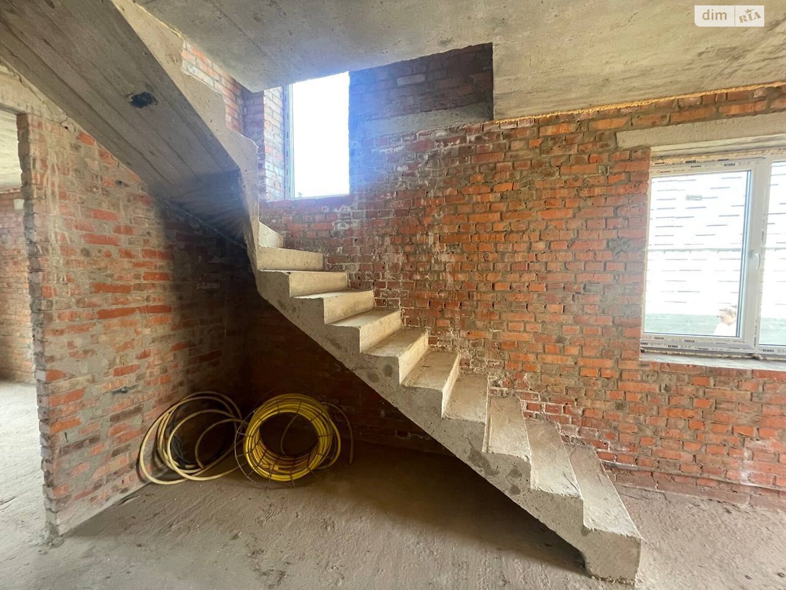двухэтажный дуплекс, 117 кв. м, кирпич. Продажа в Ровно фото 1 двухэтажный дуплекс, 117 кв. м, кирпич. Продажа в Ровно фото 1