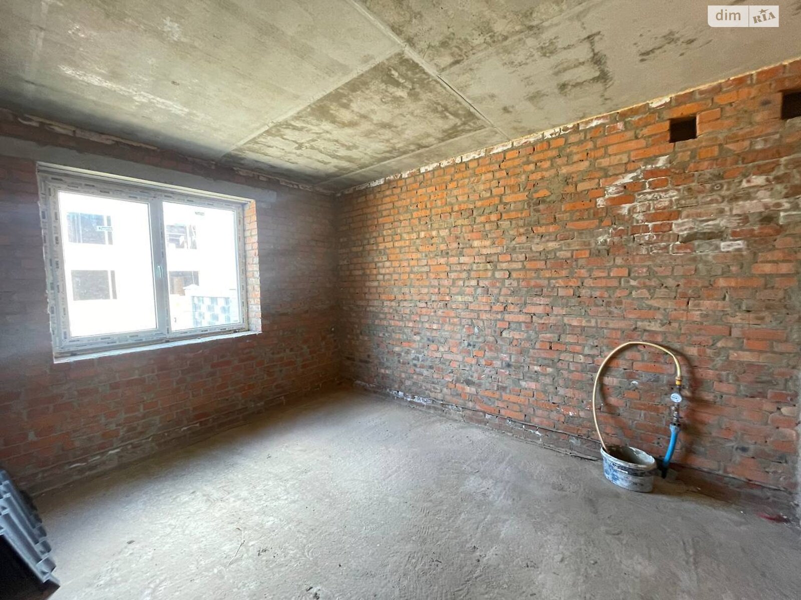 двухэтажный дуплекс, 117 кв. м, кирпич. Продажа в Ровно фото 1 двухэтажный дуплекс, 117 кв. м, кирпич. Продажа в Ровно фото 1