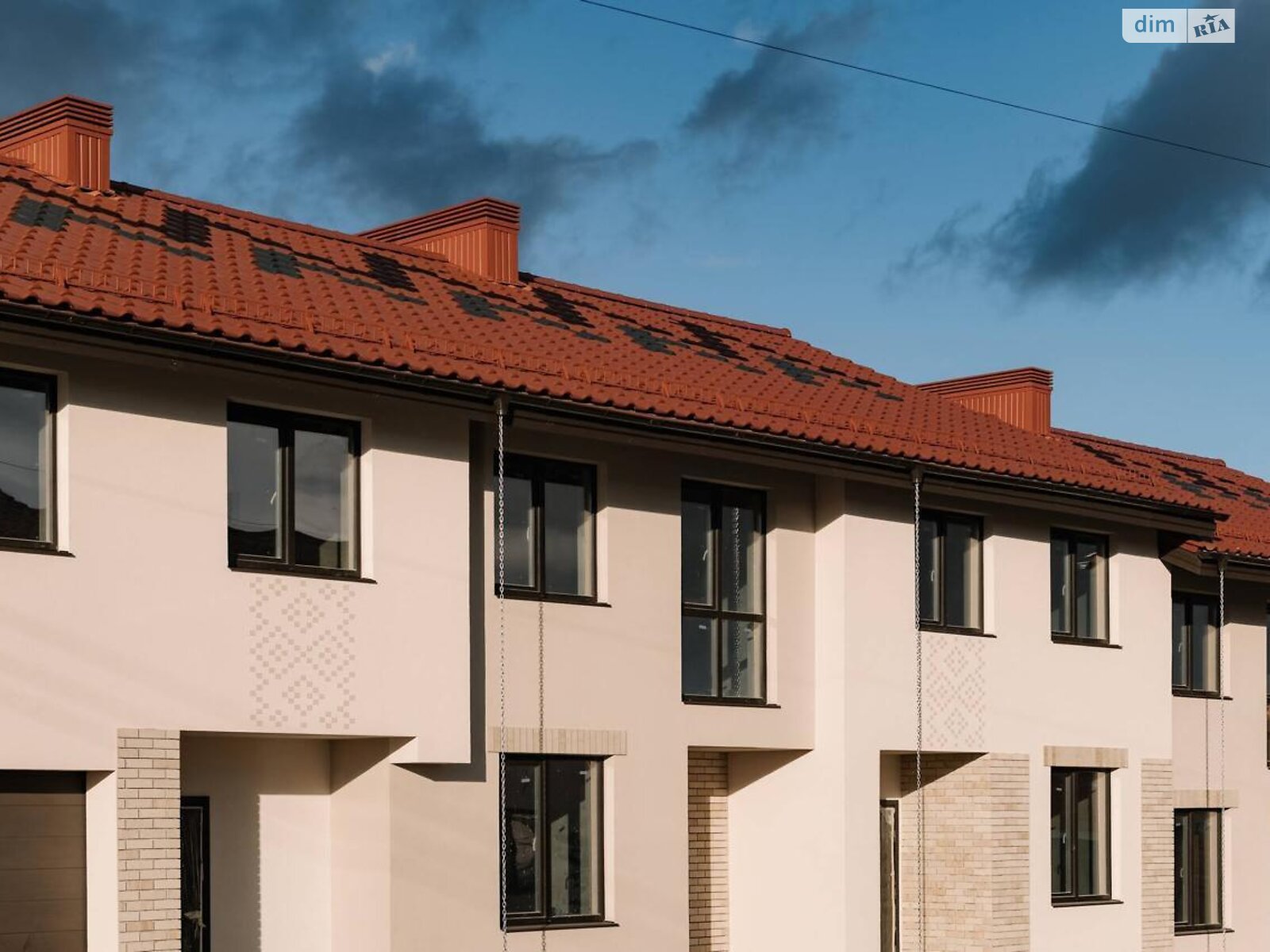 двоповерховий дуплекс, 111 кв. м, цегла. Продаж в Рівному, район Щасливе фото 1