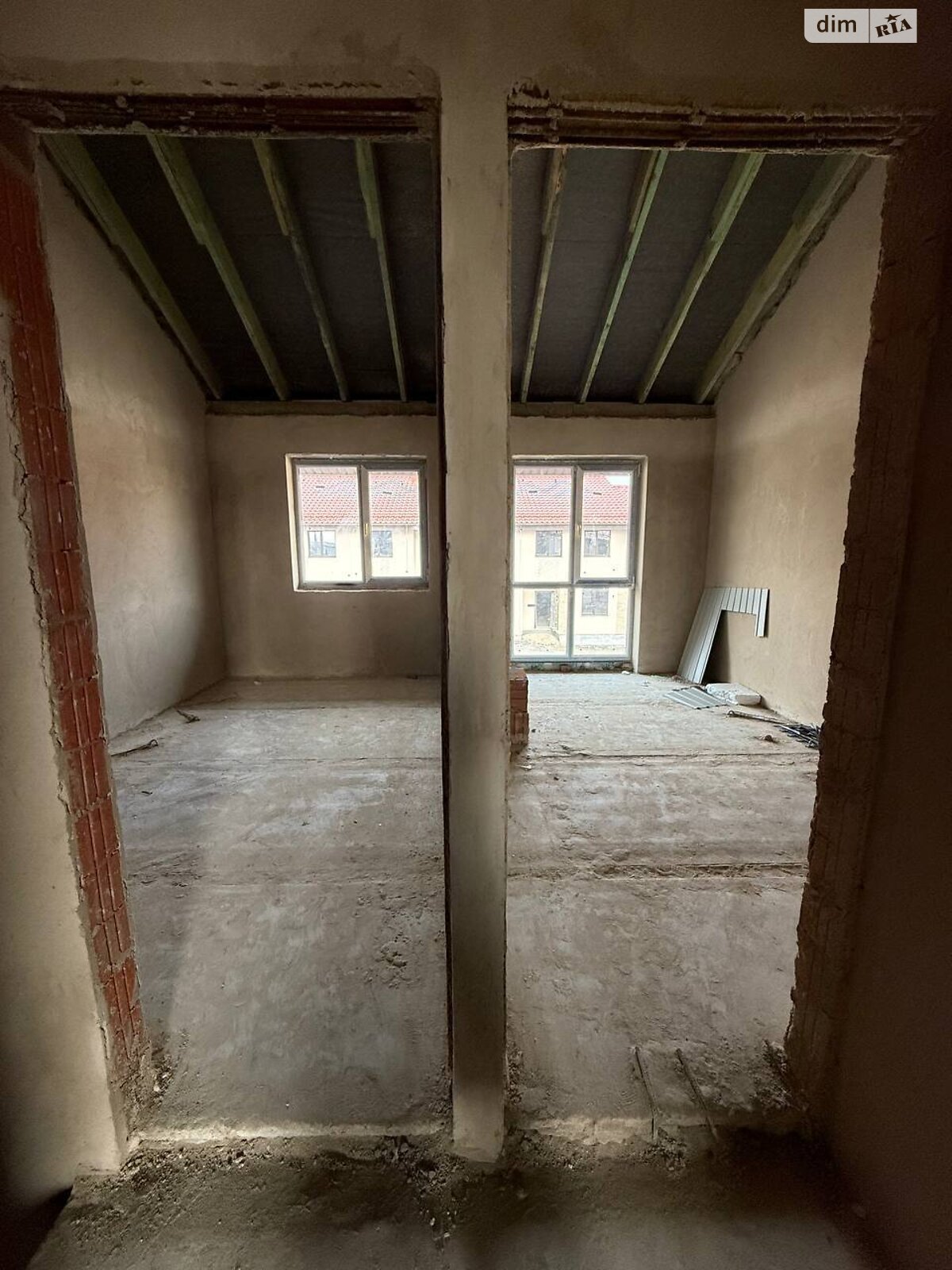 двоповерховий дуплекс, 111 кв. м, цегла. Продаж в Рівному, район Щасливе фото 1