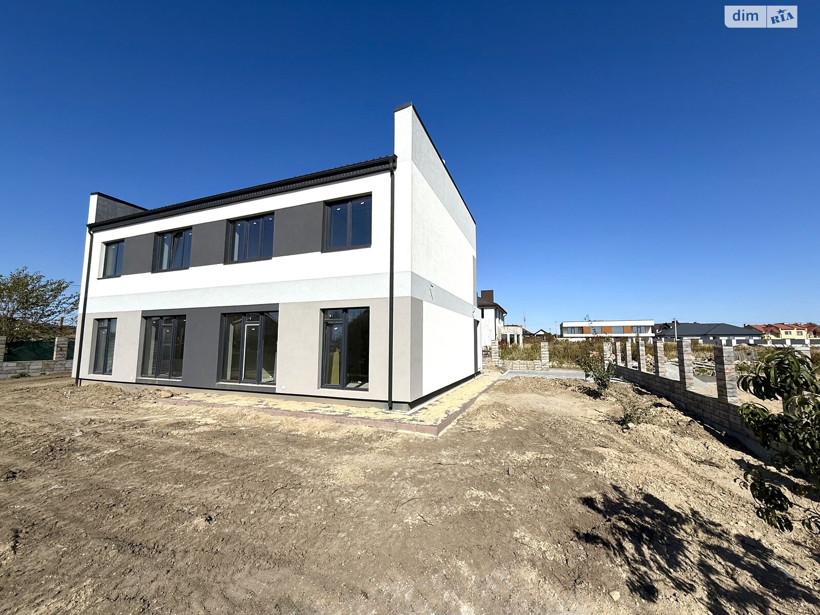 двухэтажный дуплекс, 128 кв. м, кирпич. Продажа в Ровно район Новый Двор фото 1