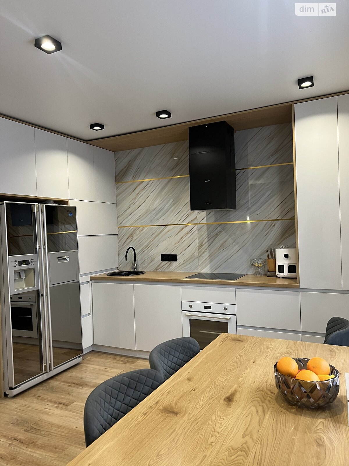 двоповерховий дуплекс, 120 кв. м, цегла. Продаж в Рівному, район Новий Двір фото 1