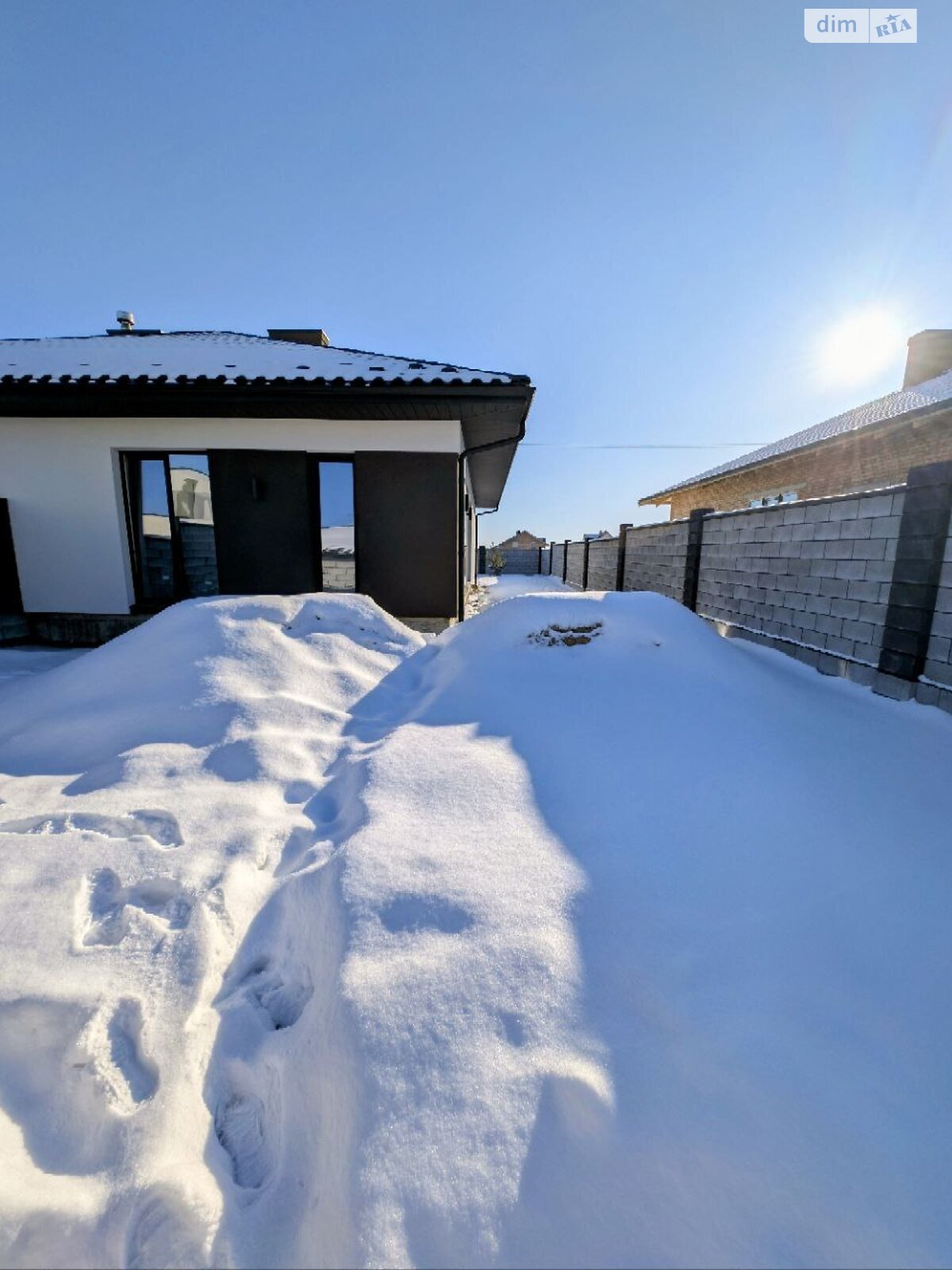 одноэтажный дуплекс, 80.2 кв. м, кирпич. Продажа в Ровно район Южный фото 1