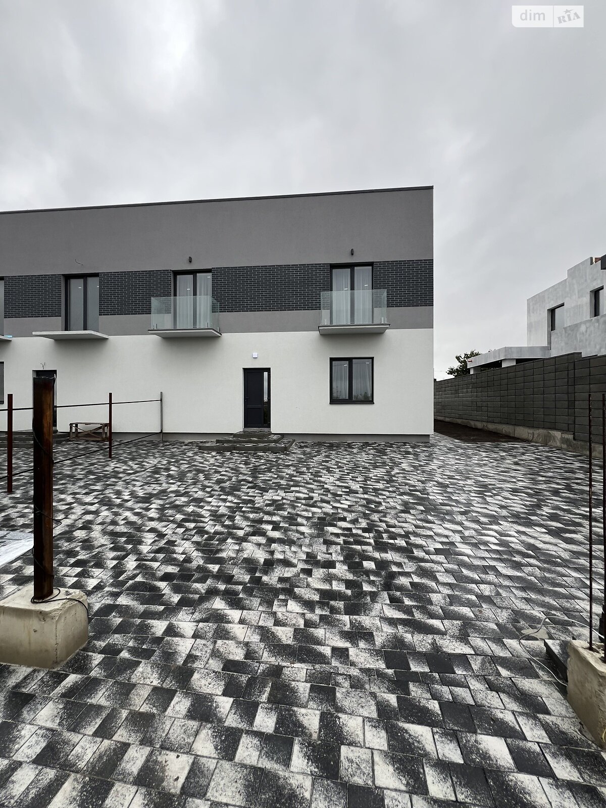 двоповерховий дуплекс, 181.4 кв. м, кирпич. Продаж в Рівному, район Південний фото 1