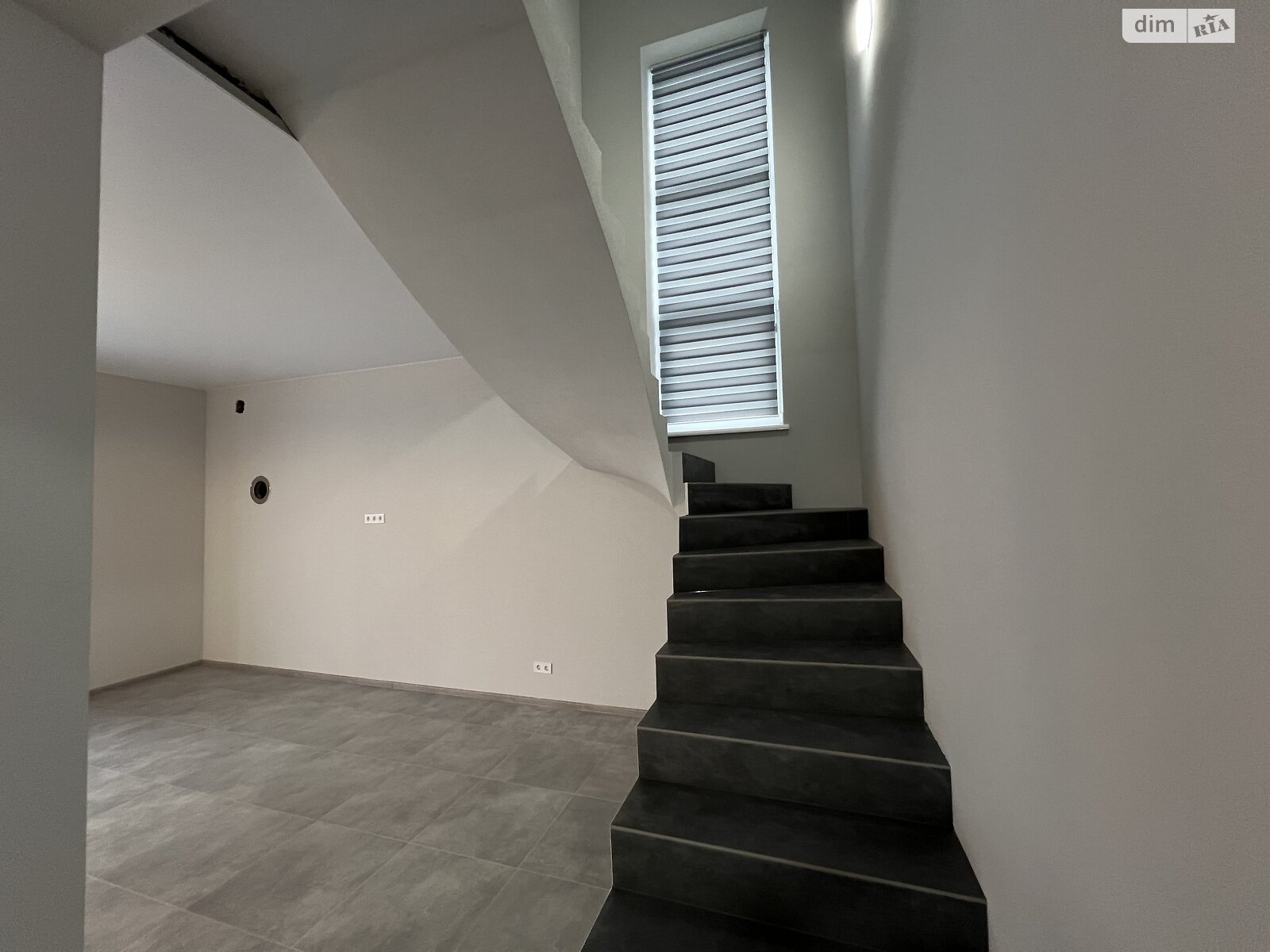 двоповерховий дуплекс, 181.4 кв. м, кирпич. Продаж в Рівному, район Південний фото 1