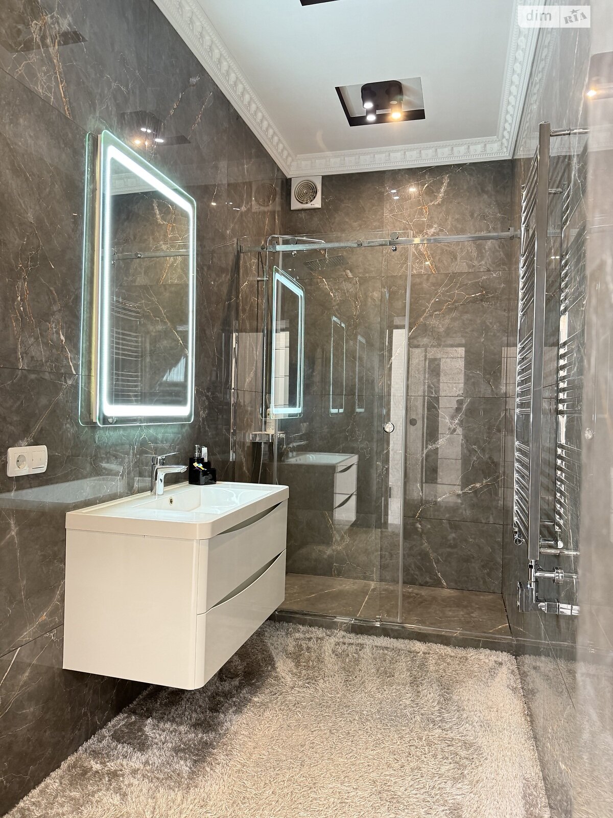 двухэтажный дуплекс, 169 кв. м, кирпич. Продажа в Ровно район Ювилейный фото 1