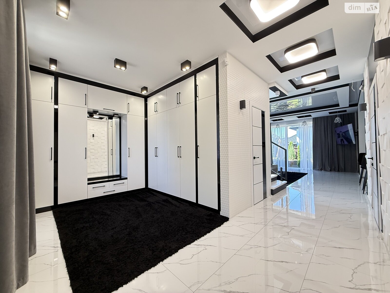 двухэтажный дуплекс, 169 кв. м, кирпич. Продажа в Ровно район Ювилейный фото 1