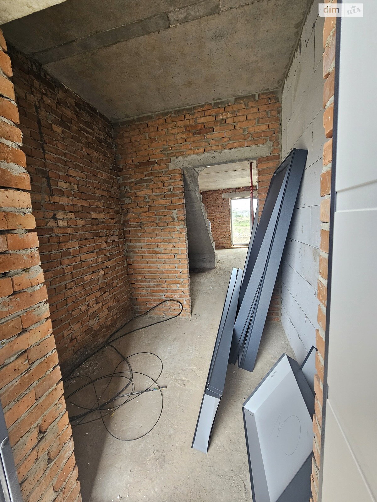двухэтажный дуплекс, 119 кв. м, кирпич. Продажа в Ровно район Ювилейный фото 1 двухэтажный дуплекс, 119 кв. м, кирпич. Продажа в Ровно район Ювилейный фото 1