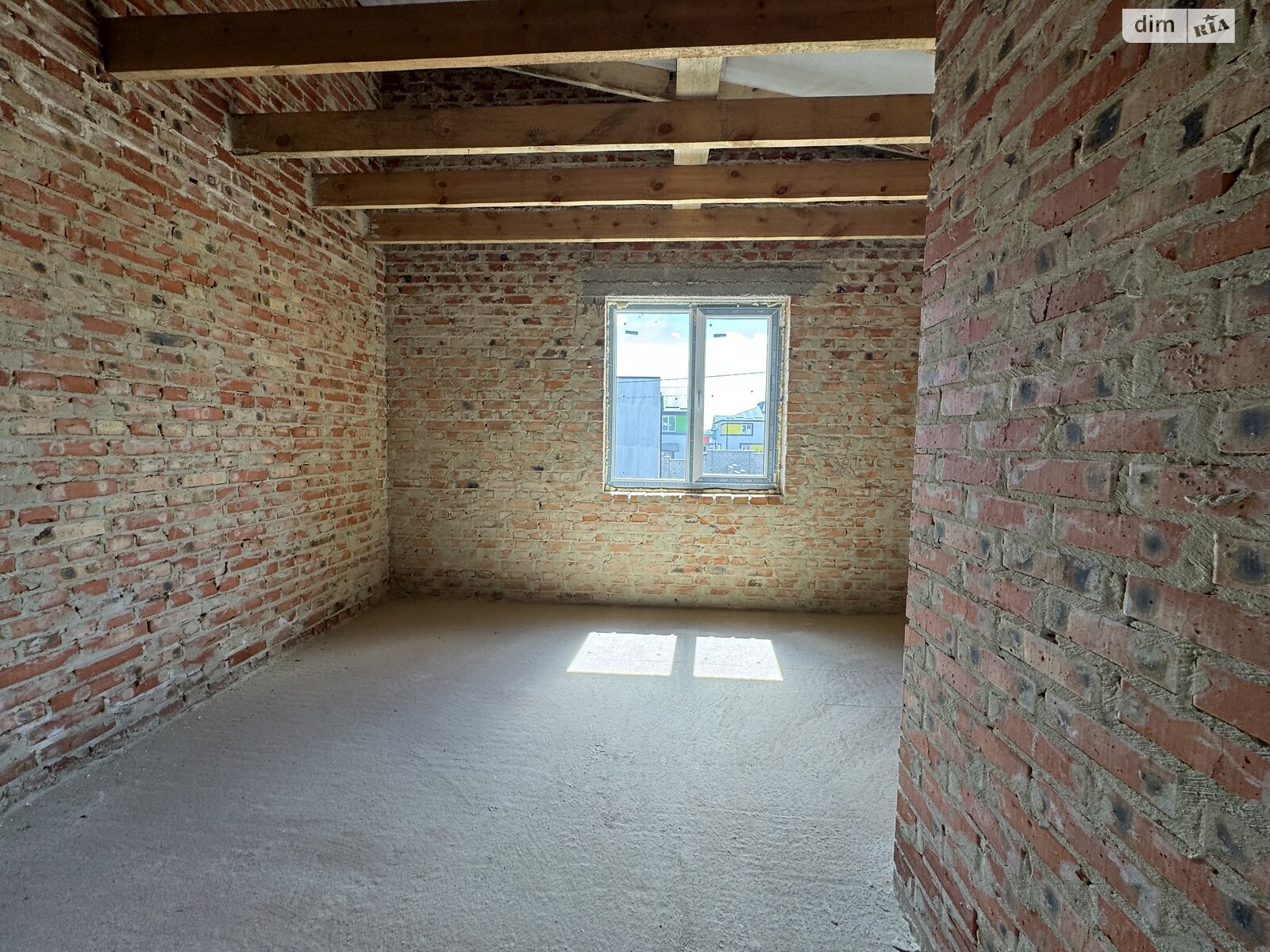 трехэтажный дуплекс, 105 кв. м, кирпич. Продажа в Ровно район Ювилейный фото 1 трехэтажный дуплекс, 105 кв. м, кирпич. Продажа в Ровно район Ювилейный фото 1