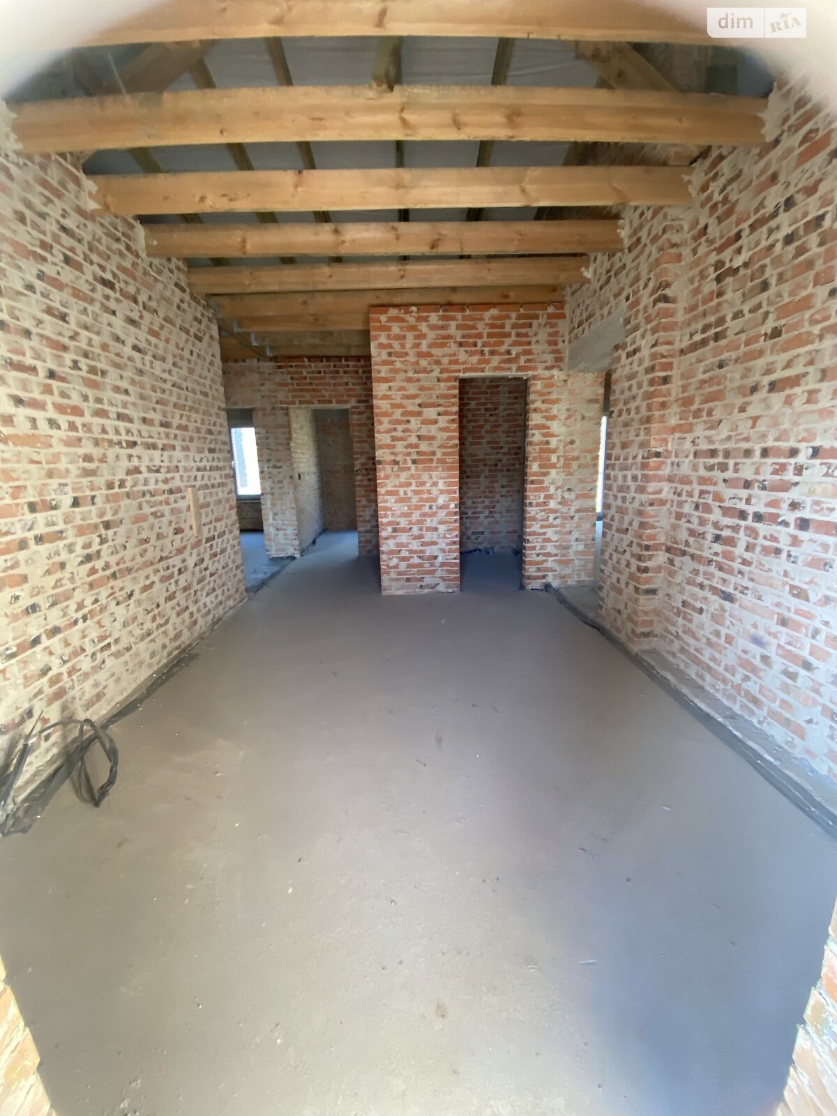 триповерховий дуплекс, 160 кв. м, кирпич. Продаж в Рівному, район Ювілейний фото 1 триповерховий дуплекс, 160 кв. м, кирпич. Продаж в Рівному, район Ювілейний фото 1