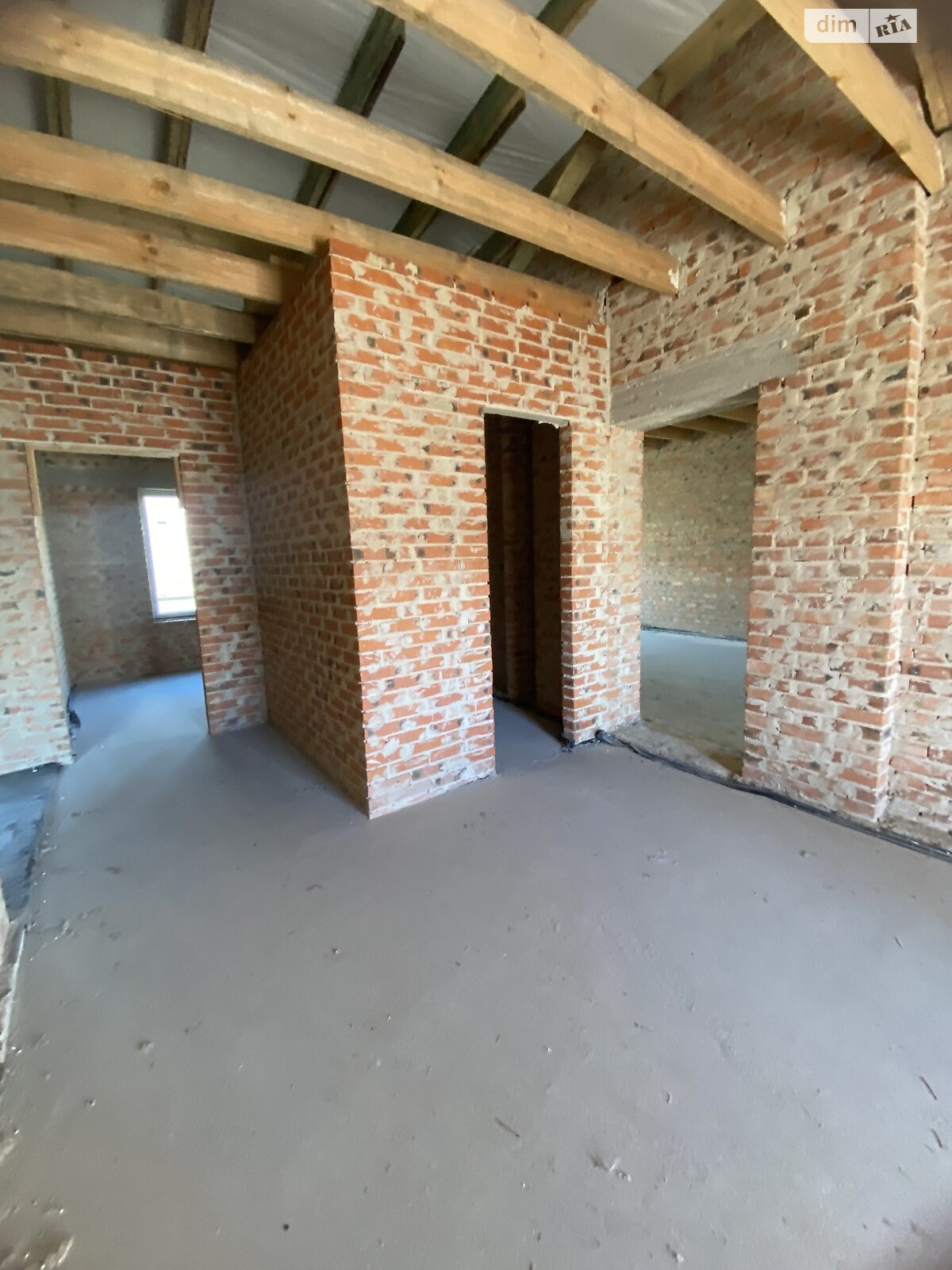 триповерховий дуплекс, 160 кв. м, кирпич. Продаж в Рівному, район Ювілейний фото 1 триповерховий дуплекс, 160 кв. м, кирпич. Продаж в Рівному, район Ювілейний фото 1