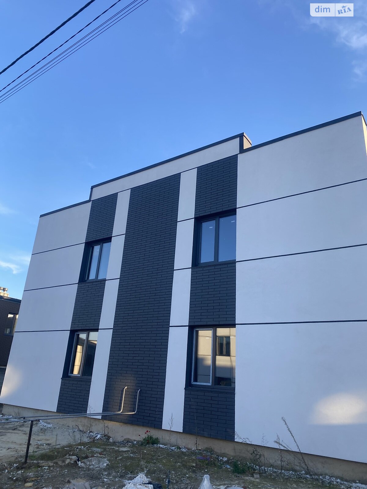 двухэтажный дуплекс, 120 кв. м, кирпич. Продажа в Ровно район Ювилейный фото 1 двухэтажный дуплекс, 120 кв. м, кирпич. Продажа в Ровно район Ювилейный фото 1