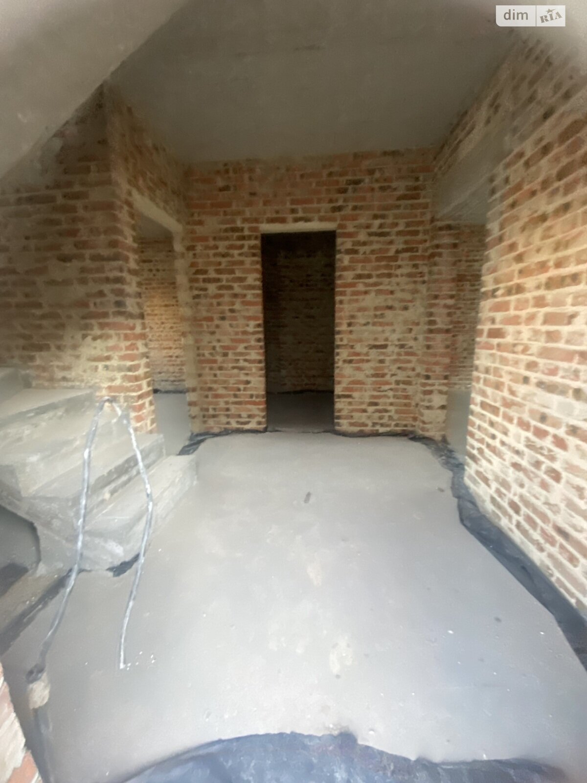 двухэтажный дуплекс, 120 кв. м, кирпич. Продажа в Ровно район Ювилейный фото 1 двухэтажный дуплекс, 120 кв. м, кирпич. Продажа в Ровно район Ювилейный фото 1