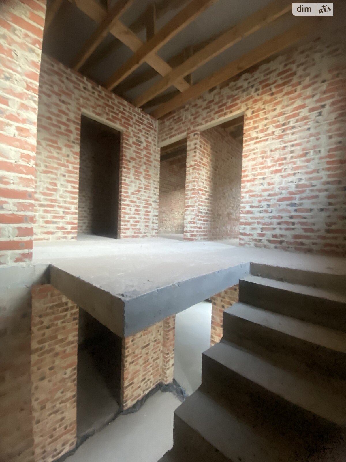 двухэтажный дуплекс, 120 кв. м, кирпич. Продажа в Ровно район Ювилейный фото 1 двухэтажный дуплекс, 120 кв. м, кирпич. Продажа в Ровно район Ювилейный фото 1