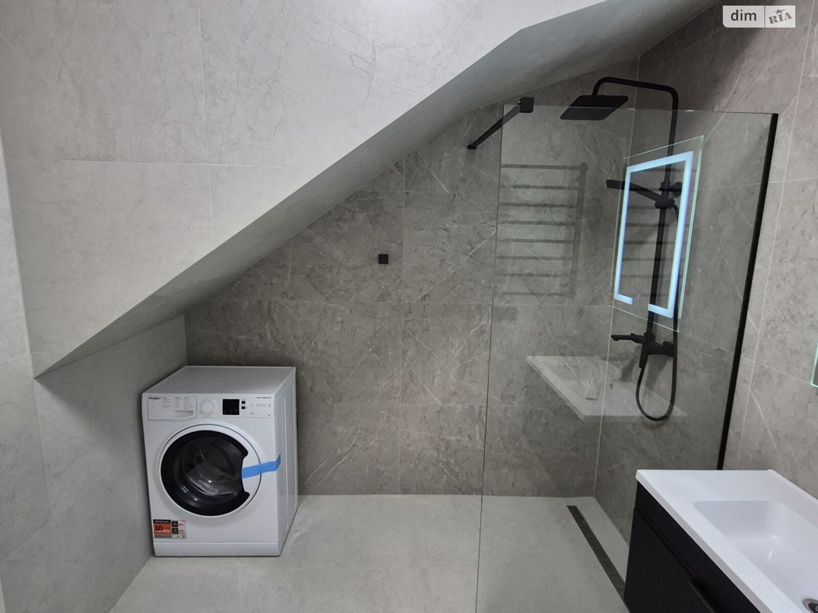 двоповерховий дуплекс, 102 кв. м, цегла. Продаж в Рівному, район Ювілейний фото 1