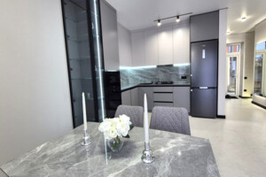 двоповерховий дуплекс, 102 кв. м, цегла. Продаж в Рівному, район Ювілейний фото 2