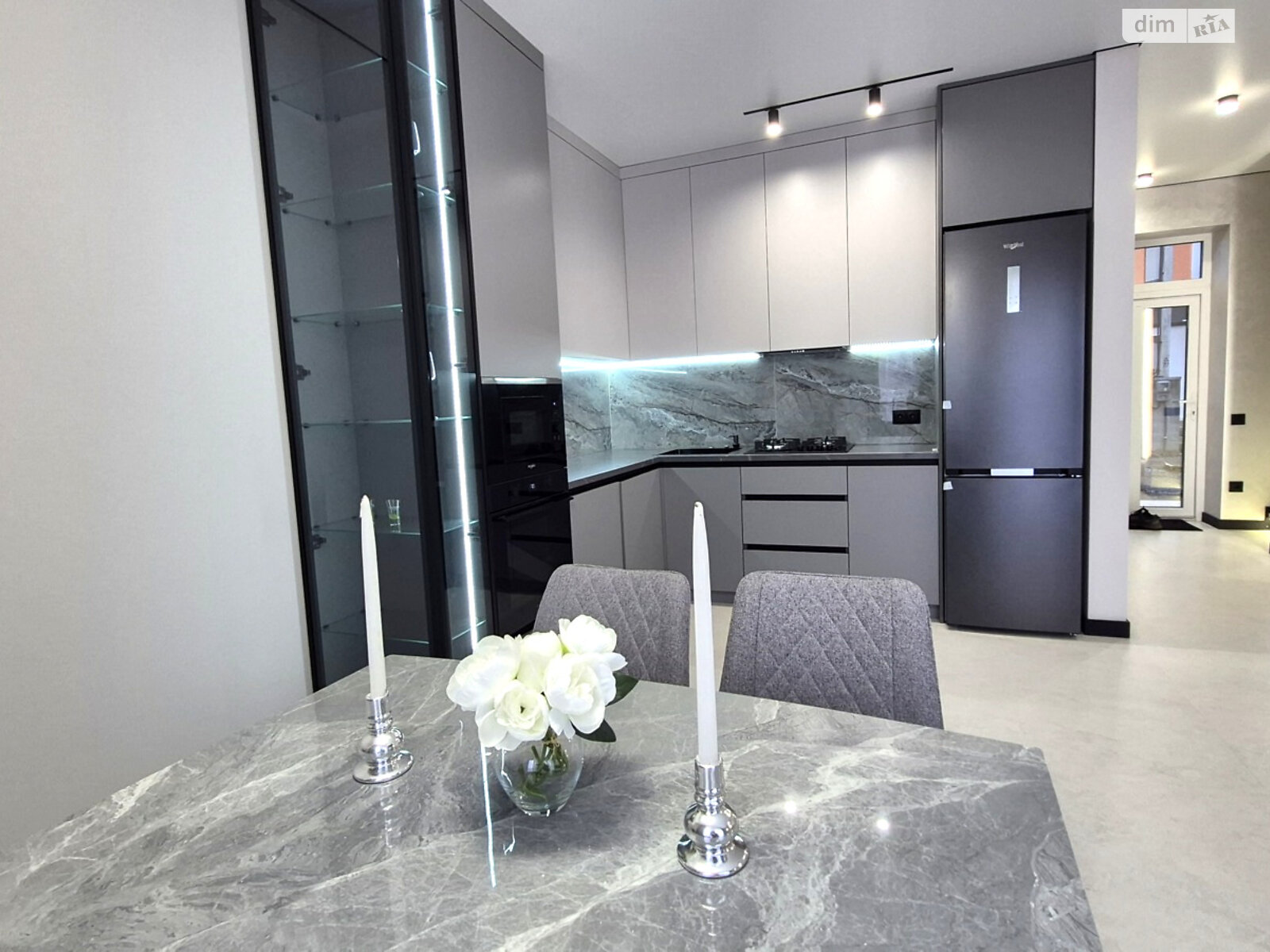 двоповерховий дуплекс, 102 кв. м, цегла. Продаж в Рівному, район Ювілейний фото 1