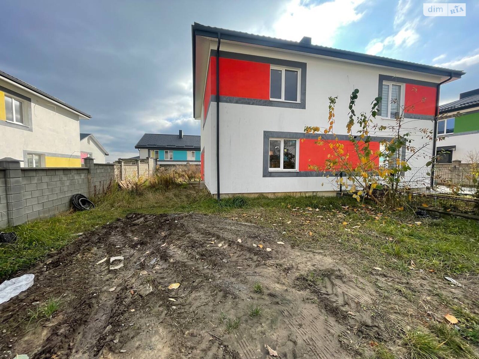 двухэтажный дуплекс, 118.2 кв. м, кирпич. Продажа в Ровно район Ювилейный фото 1 двухэтажный дуплекс, 118.2 кв. м, кирпич. Продажа в Ровно район Ювилейный фото 1