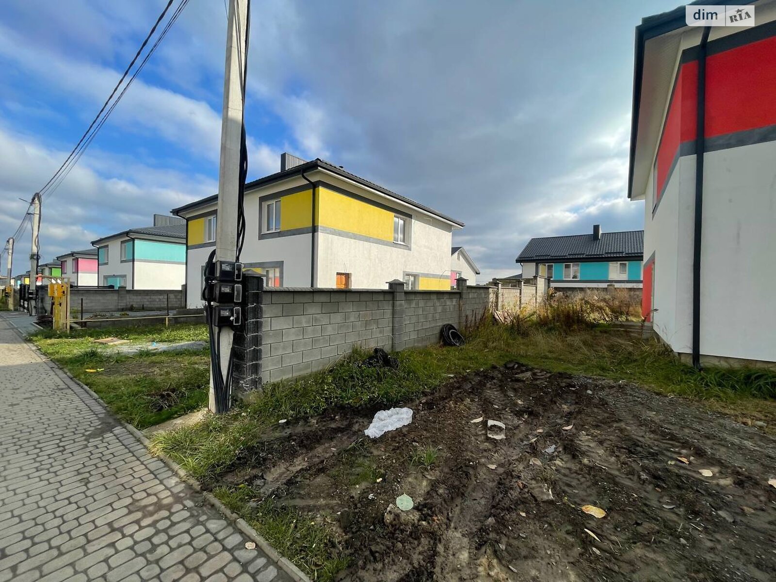 двухэтажный дуплекс, 118.2 кв. м, кирпич. Продажа в Ровно район Ювилейный фото 1 двухэтажный дуплекс, 118.2 кв. м, кирпич. Продажа в Ровно район Ювилейный фото 1