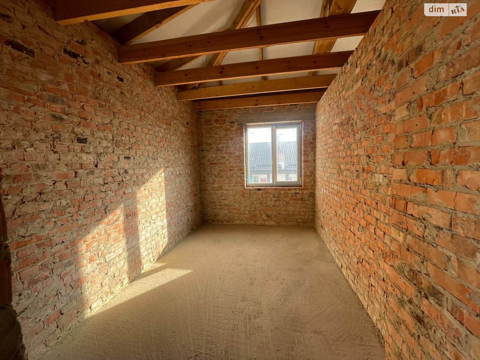 двухэтажный дуплекс, 118.2 кв. м, кирпич. Продажа в Ровно район Ювилейный фото 1 двухэтажный дуплекс, 118.2 кв. м, кирпич. Продажа в Ровно район Ювилейный фото 1