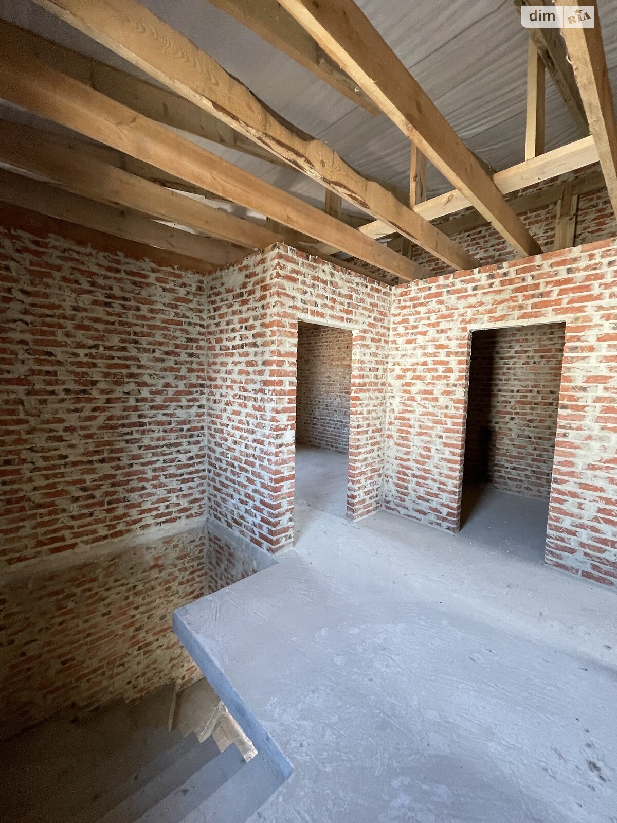 двоповерховий дуплекс, 117 кв. м, цегла. Продаж в Рівному, район Ювілейний фото 1 двоповерховий дуплекс, 117 кв. м, цегла. Продаж в Рівному, район Ювілейний фото 1