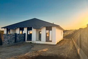 одноповерховий дуплекс, 97 кв. м, цегла. Продаж в Рівному, район Ювілейний фото 2