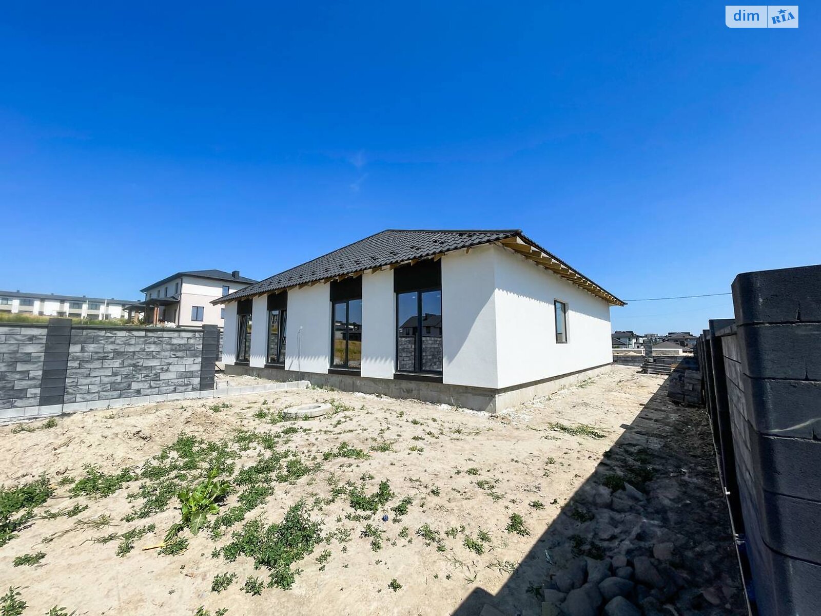 одноповерховий дуплекс, 97 кв. м, цегла. Продаж в Рівному, район Ювілейний фото 1 одноповерховий дуплекс, 97 кв. м, цегла. Продаж в Рівному, район Ювілейний фото 1