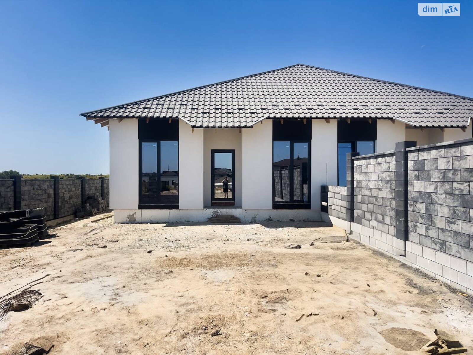 одноповерховий дуплекс, 97 кв. м, цегла. Продаж в Рівному, район Ювілейний фото 1 одноповерховий дуплекс, 97 кв. м, цегла. Продаж в Рівному, район Ювілейний фото 1