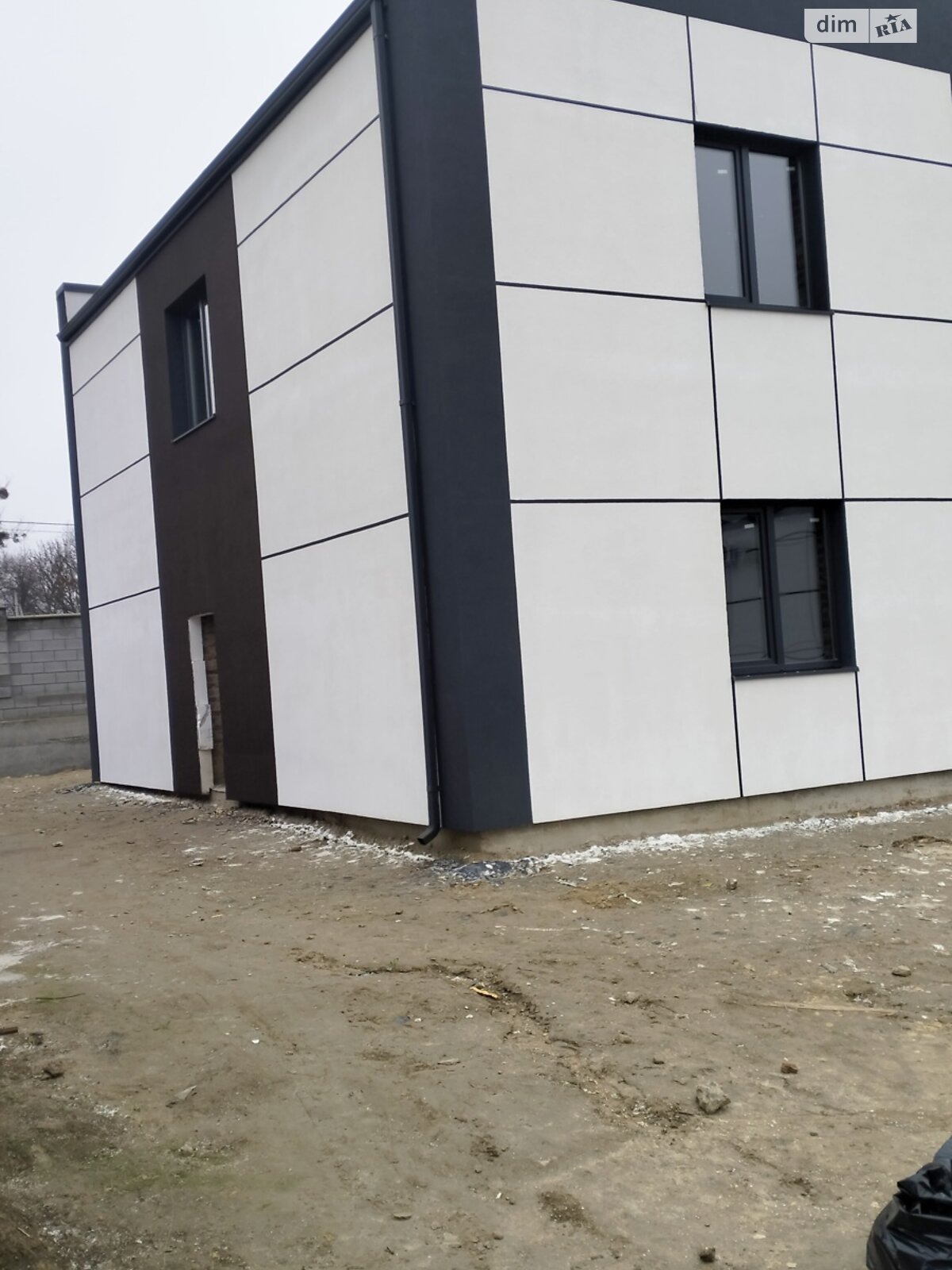 двоповерховий дуплекс, 107 кв. м, кирпич. Продаж в Рівному, район Ювілейний фото 1 двоповерховий дуплекс, 107 кв. м, кирпич. Продаж в Рівному, район Ювілейний фото 1