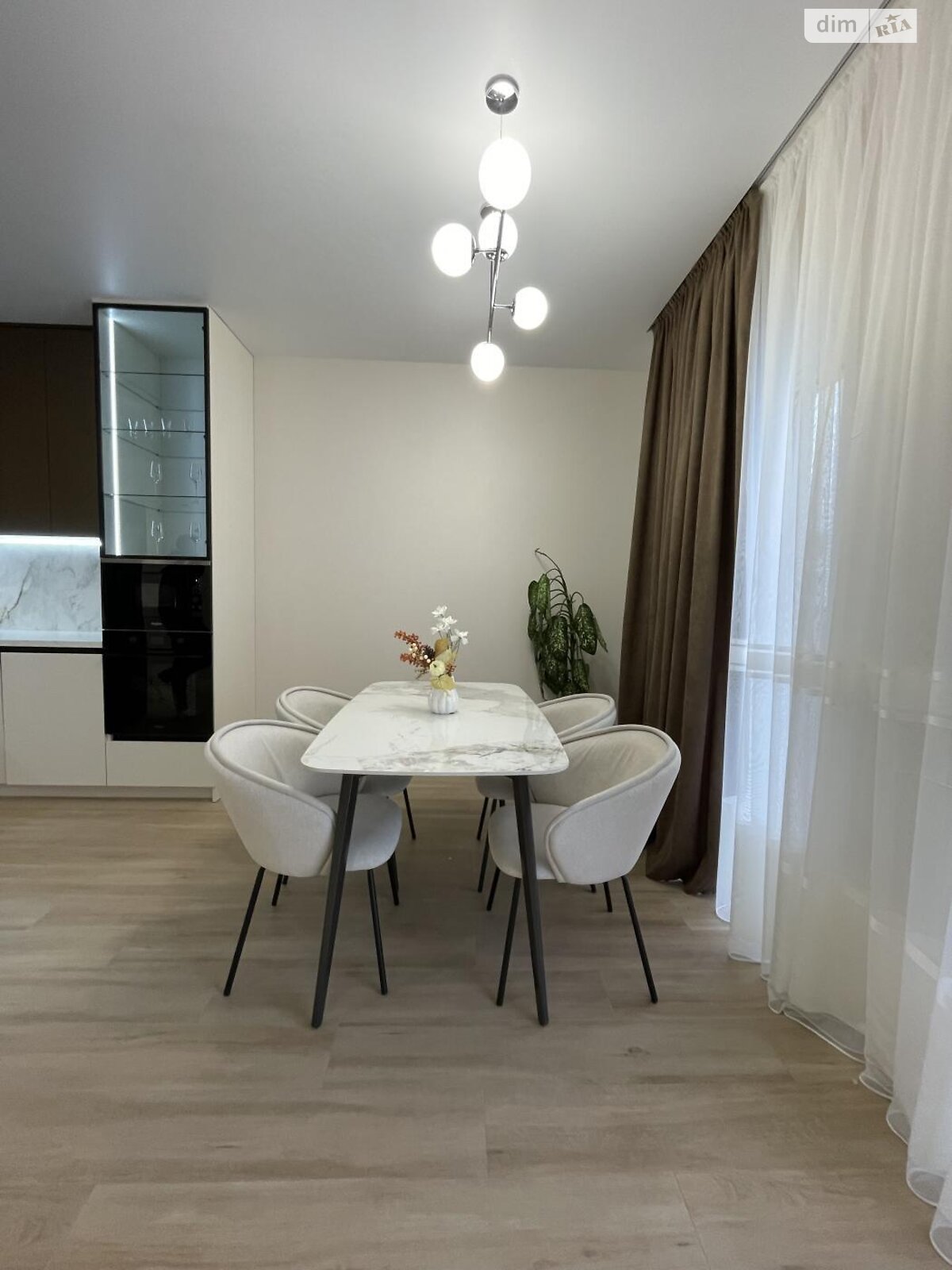 двухэтажный дуплекс, 100 кв. м, кирпич. Продажа в Ровно район Ювилейный фото 1 двухэтажный дуплекс, 100 кв. м, кирпич. Продажа в Ровно район Ювилейный фото 1