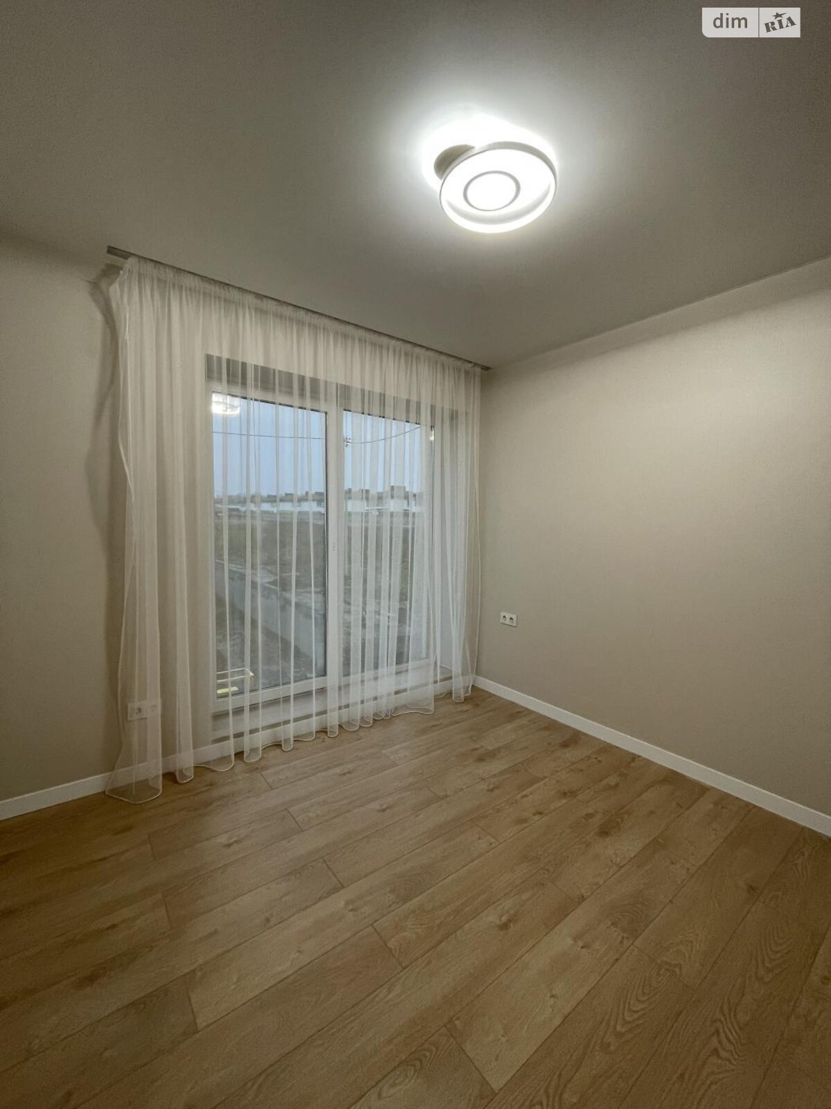 двухэтажный дуплекс, 100 кв. м, кирпич. Продажа в Ровно район Ювилейный фото 1 двухэтажный дуплекс, 100 кв. м, кирпич. Продажа в Ровно район Ювилейный фото 1